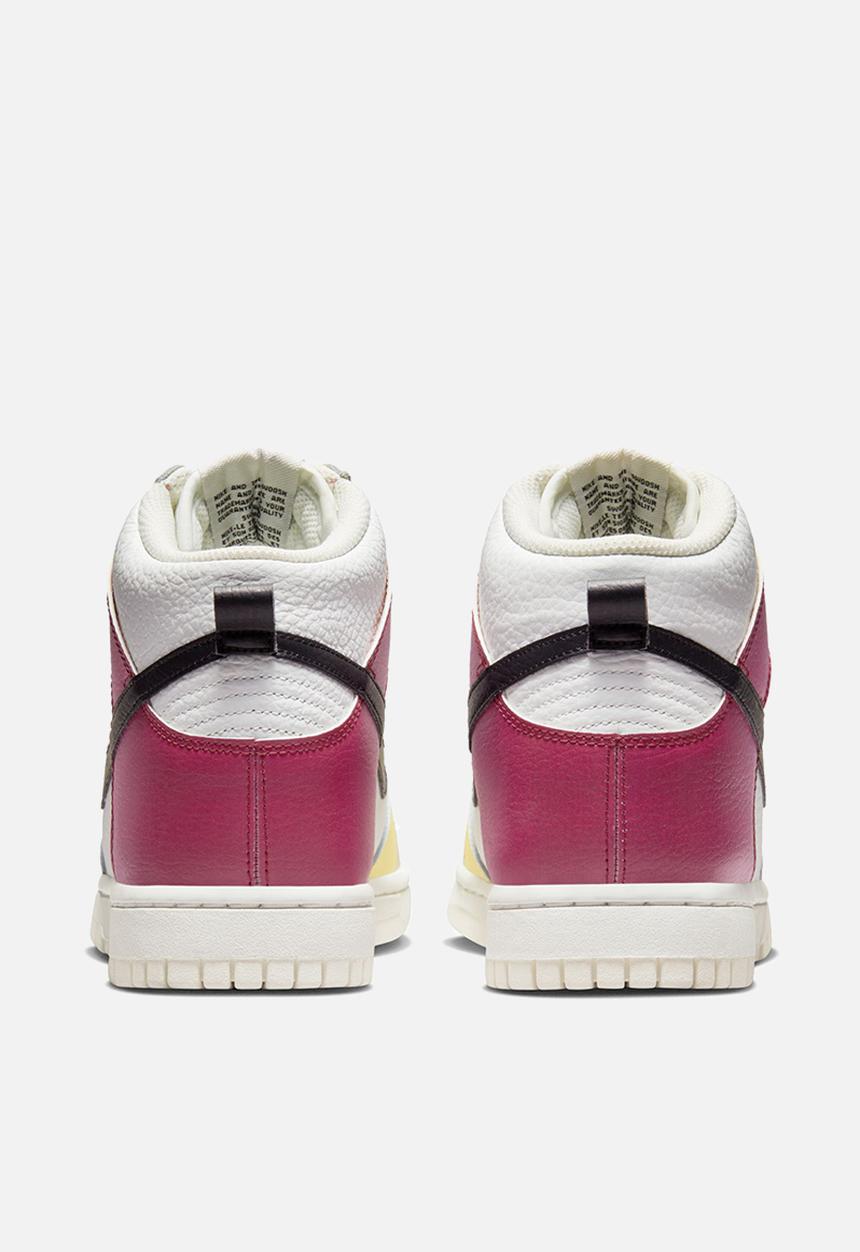 Nike - Dunk High Gel