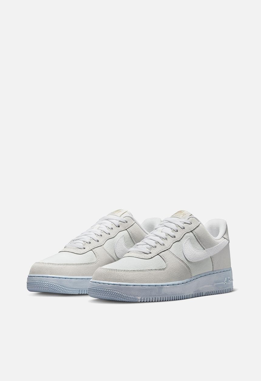 Nike - Air Force 1 '07 LV8 emb