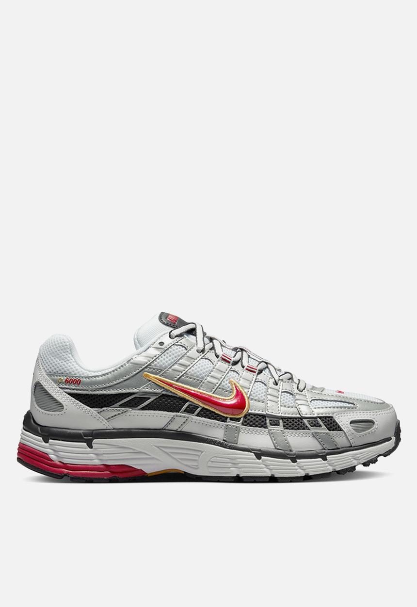Nike - Nike P-6000
