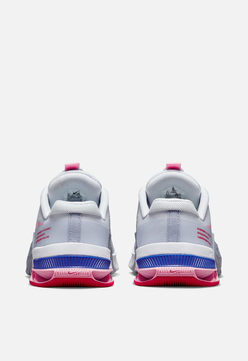 Nike - Nike Metcon 8