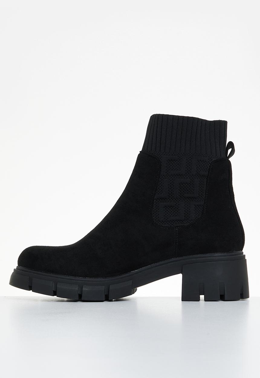 Butterfly Feet - Croyden 1 sock boot - black