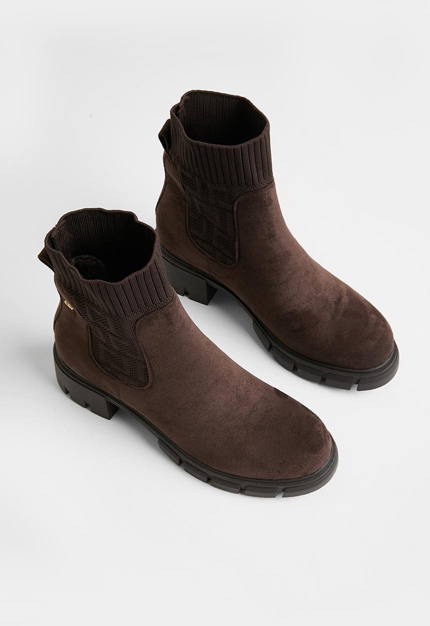 Butterfly Feet - Croyden 1 sock boot - chocolate