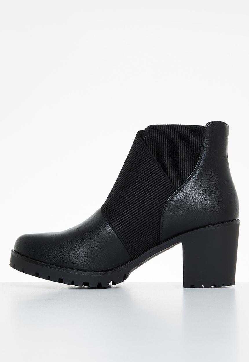 Butterfly Feet - Esther 3 ankle boot - black