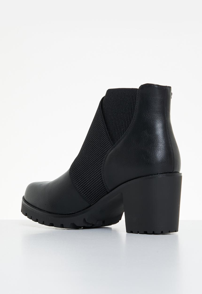 Butterfly Feet - Esther 3 ankle boot - black