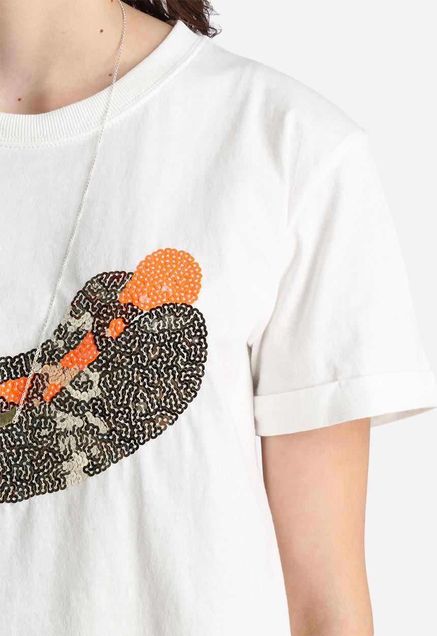 Noisy May - Hotty Tee