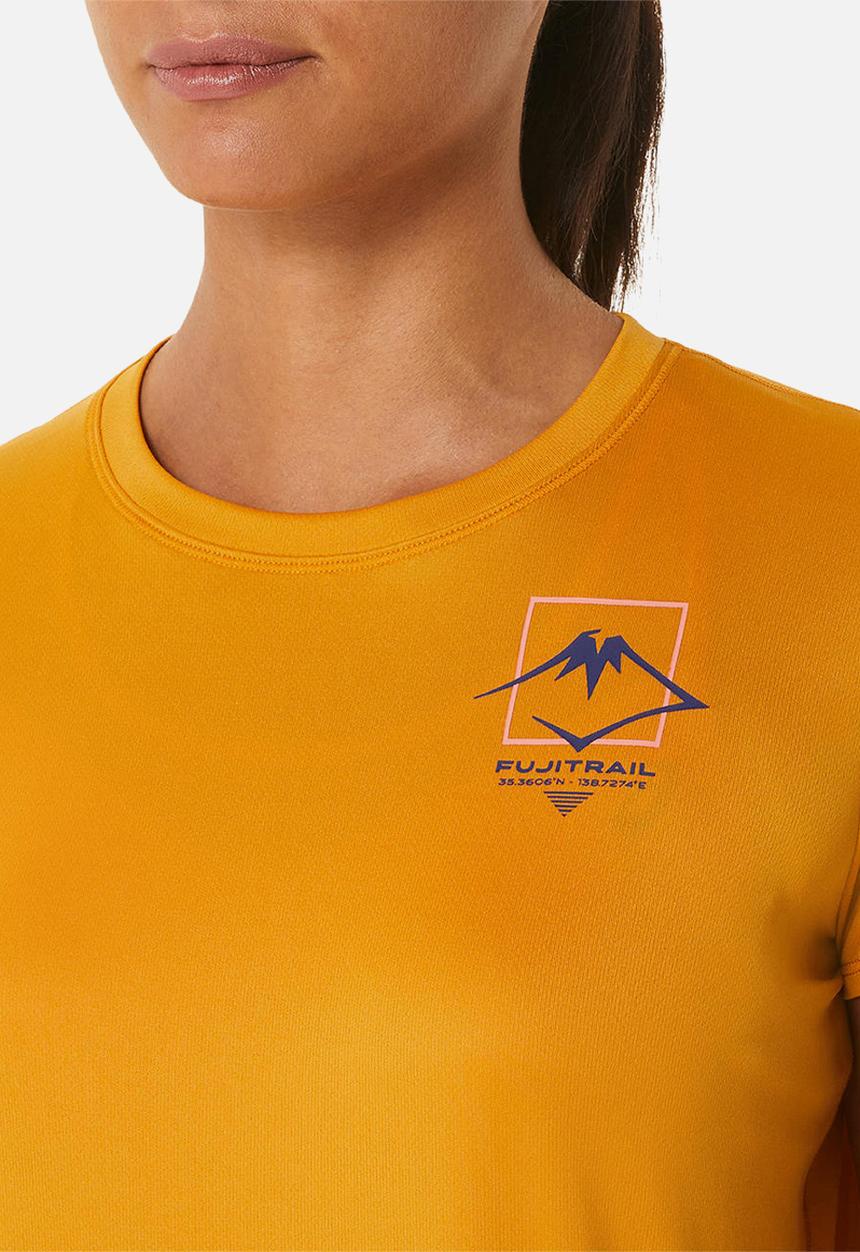 ASICS - Fujitrail logo short sleeve top - sandstorm