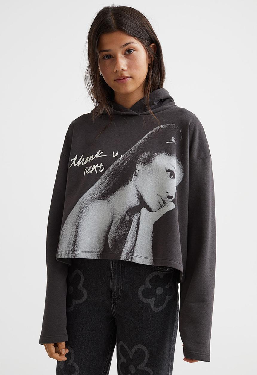 H&M - Oversized printed hoodie - dark grey/ariana grande