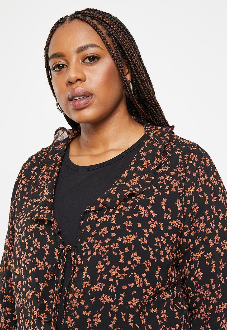 Glamorous - Plus floral flare blouse - black & orange