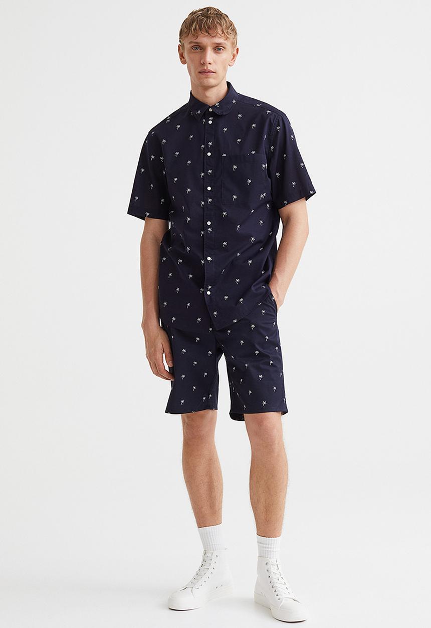 H&M - Cotton shirt regular fit - dark blue/palm trees