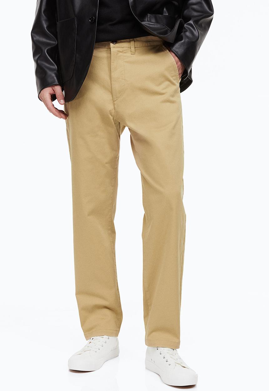 H&M - Essentials no 9: the chinos - beige