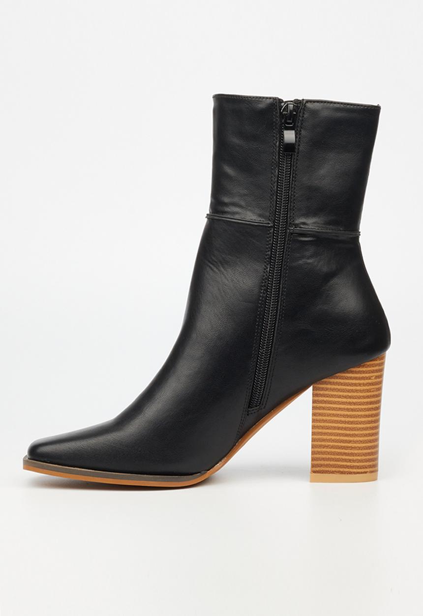 Miss Black - Ria 1 mid calf boot - black