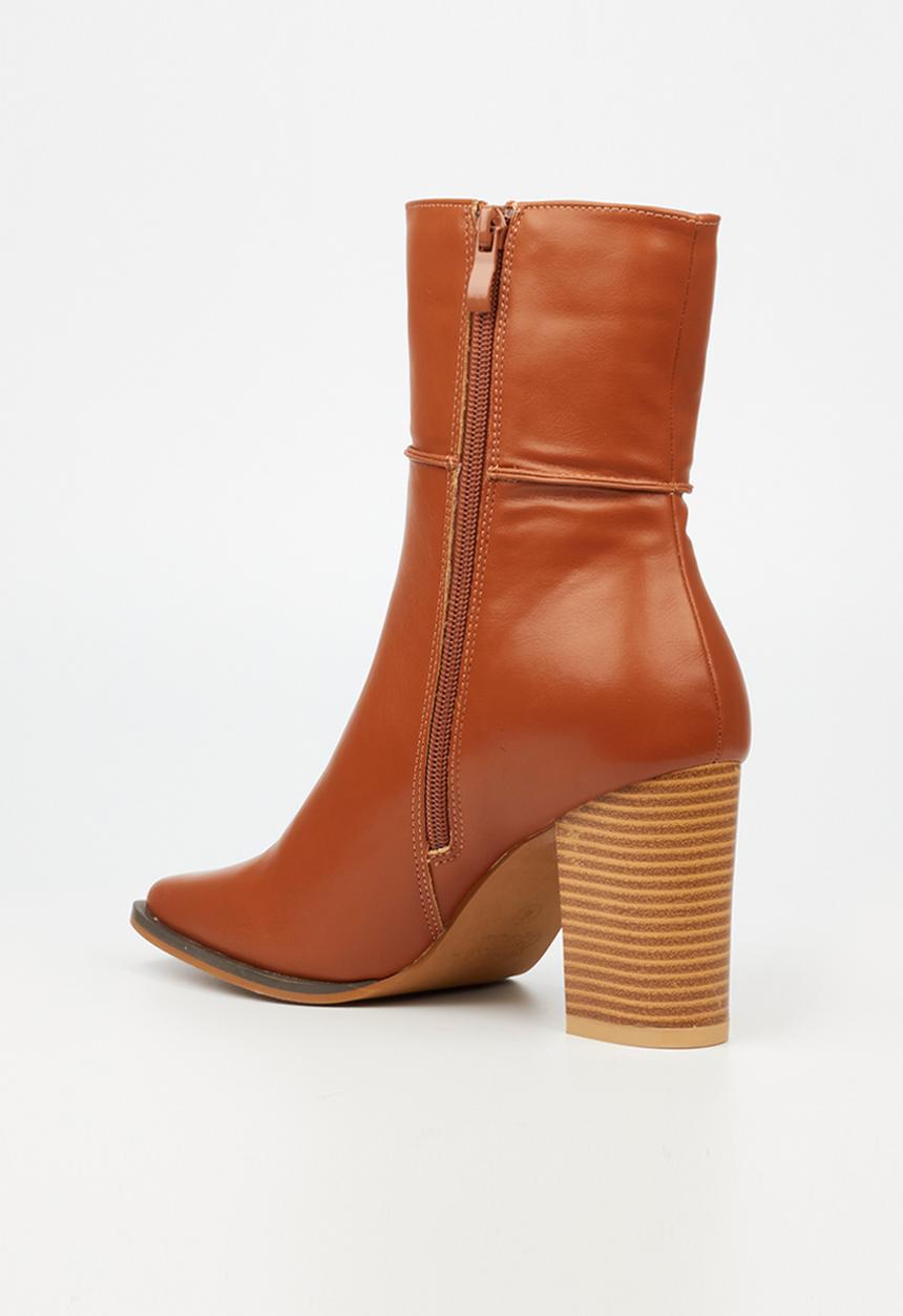 Miss Black - Ria 1 mid calf boot - tan
