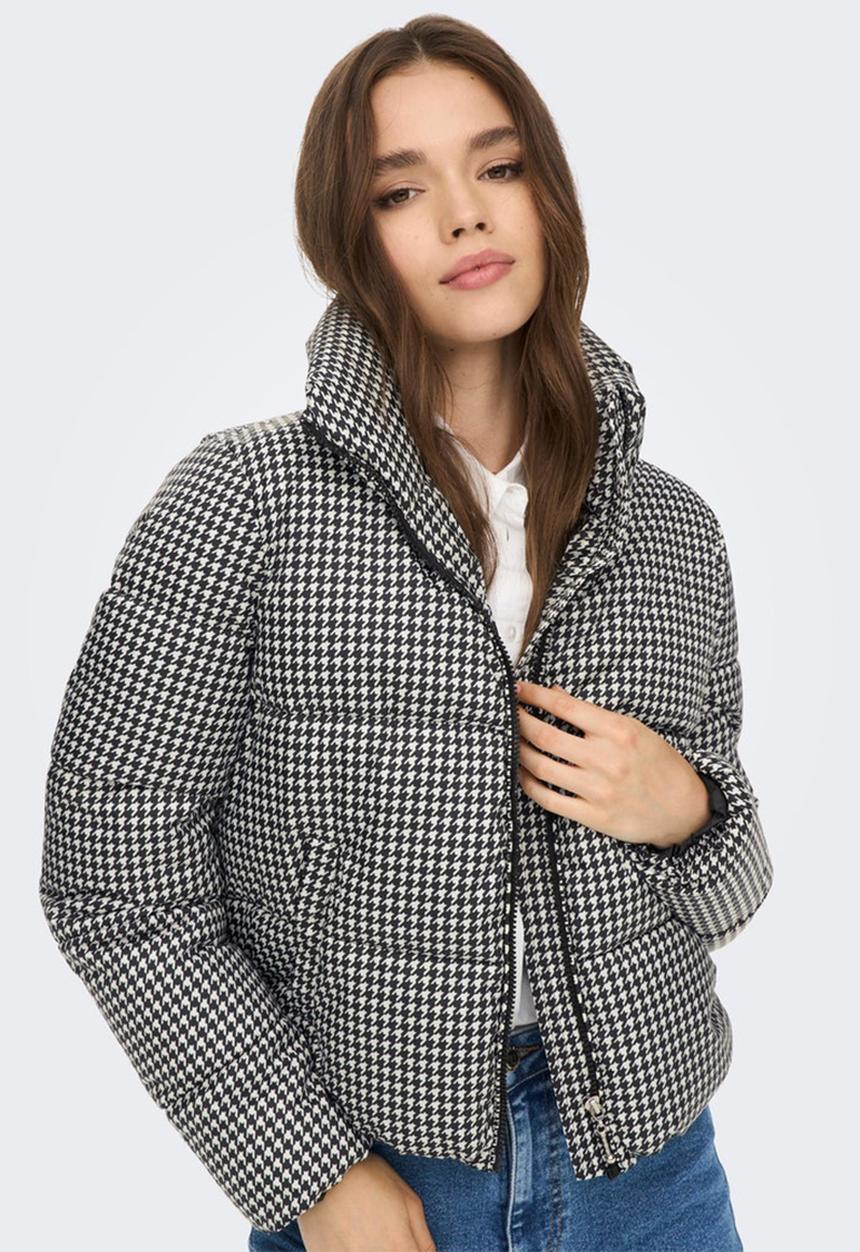 ONLY - Tabitta check short puffer  - black