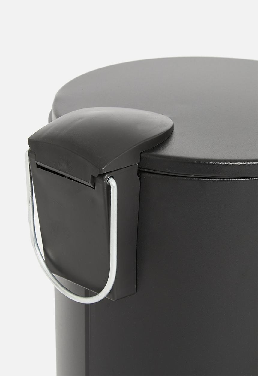 Bathroom Solutions - 3l pedal bin - black