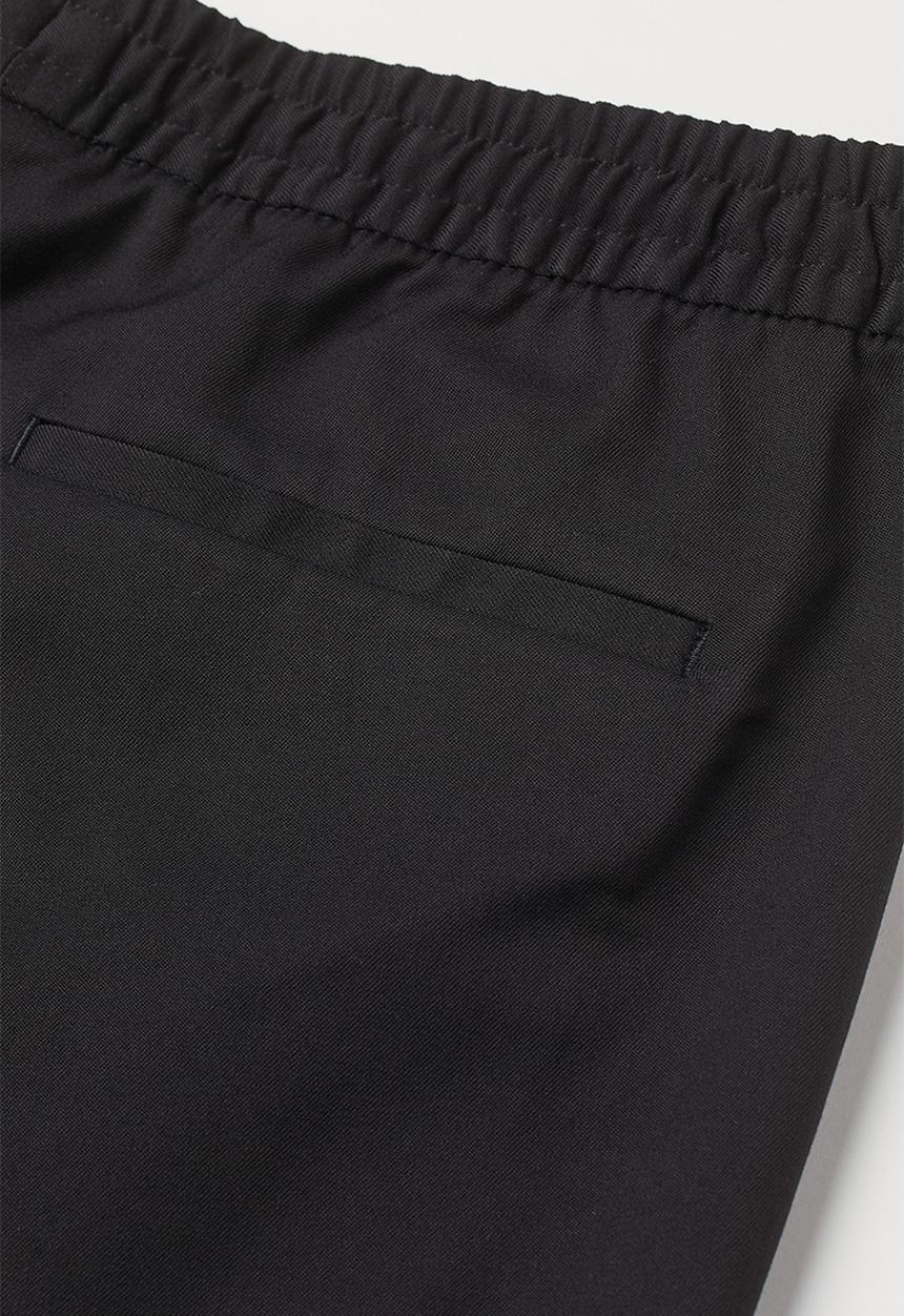 H&M - Slim fit joggers - black