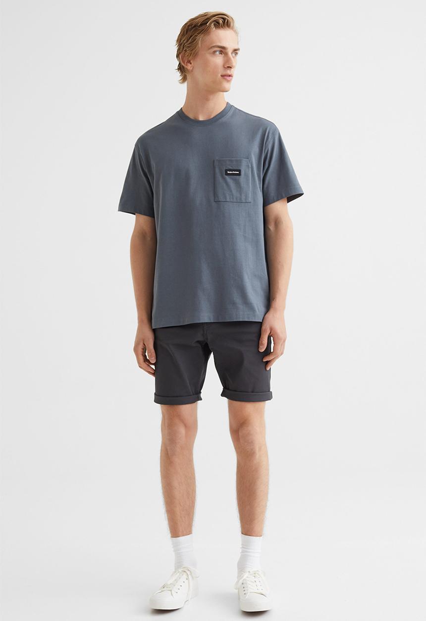 H&M - Regular fit pocket-detail T-shirt - dark grey