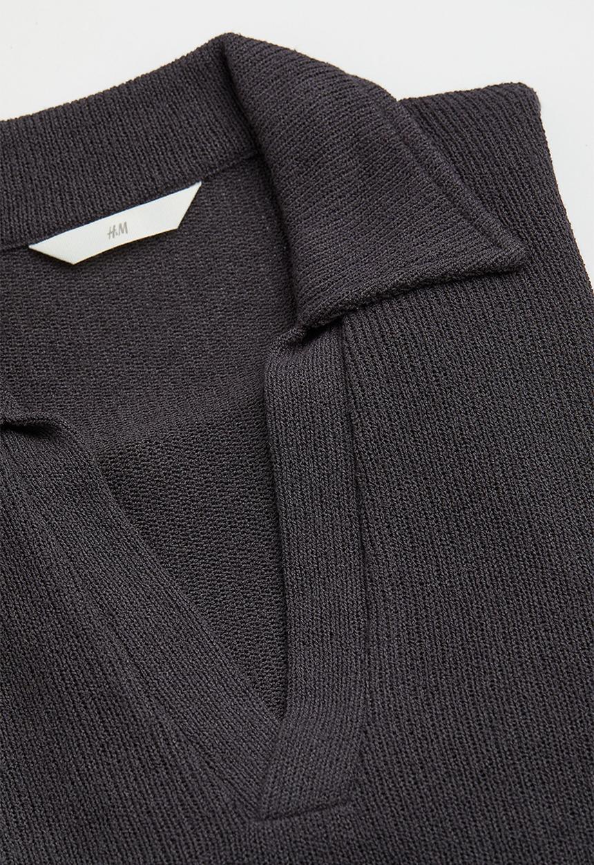 H&M - Knitted collared top - dark grey