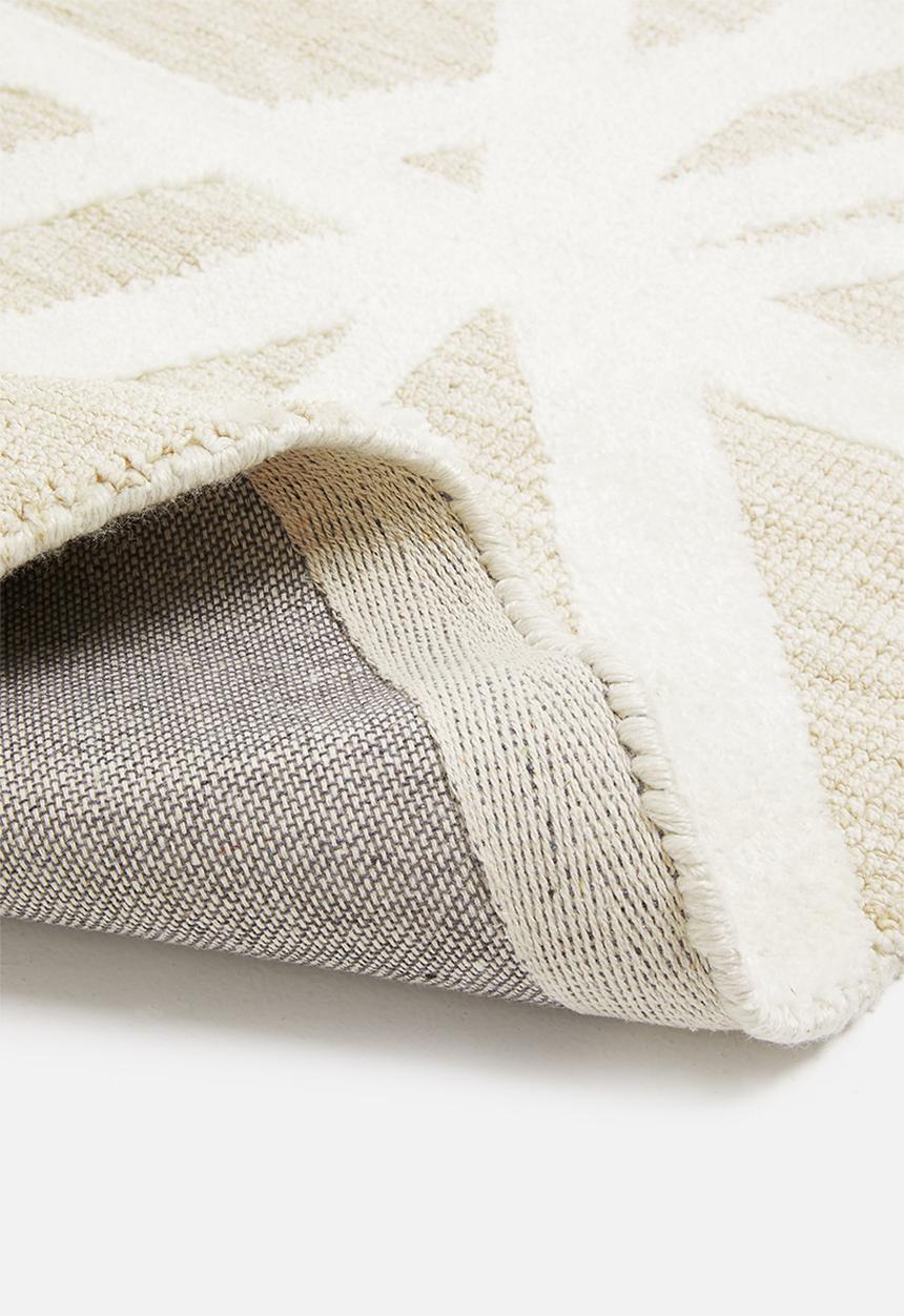 Sixth Floor - Oval angles rug - natural