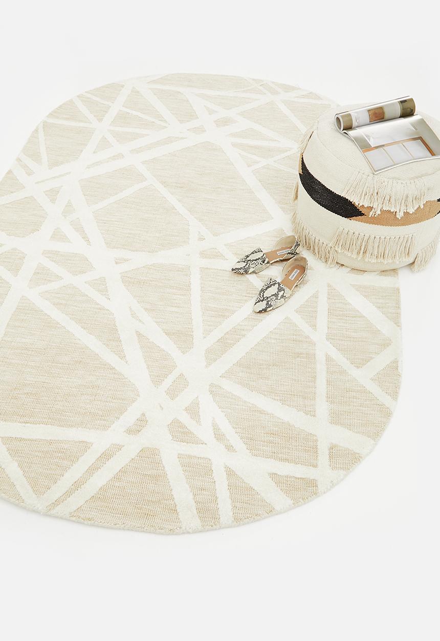 Sixth Floor - Oval angles rug - natural