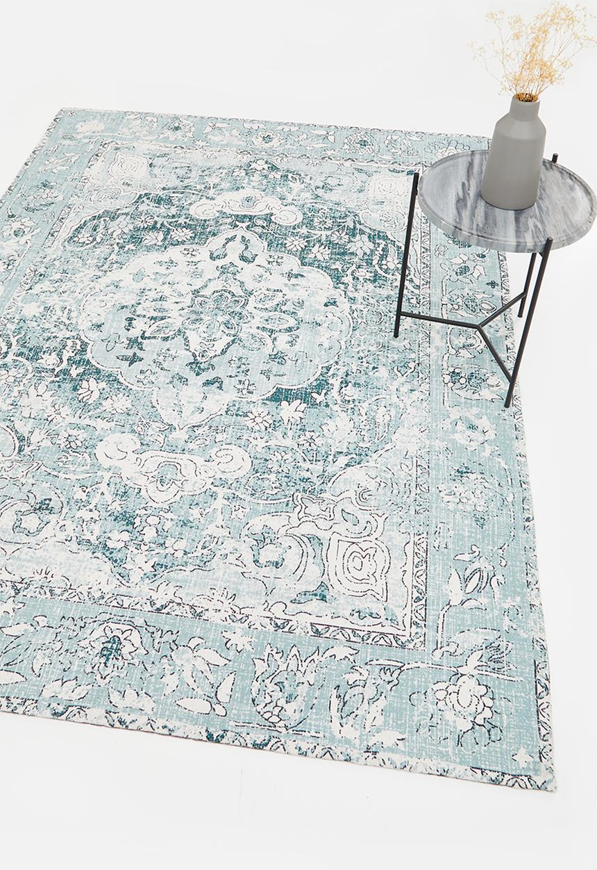 Sixth Floor - Playful antique - cloud