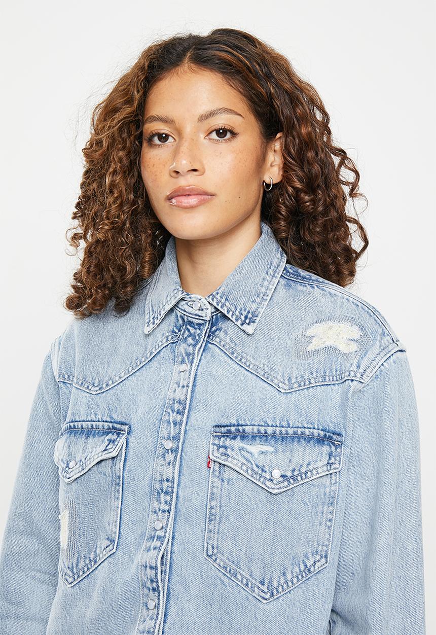 Levi’s® - Dylan oversized western - indigo destructed