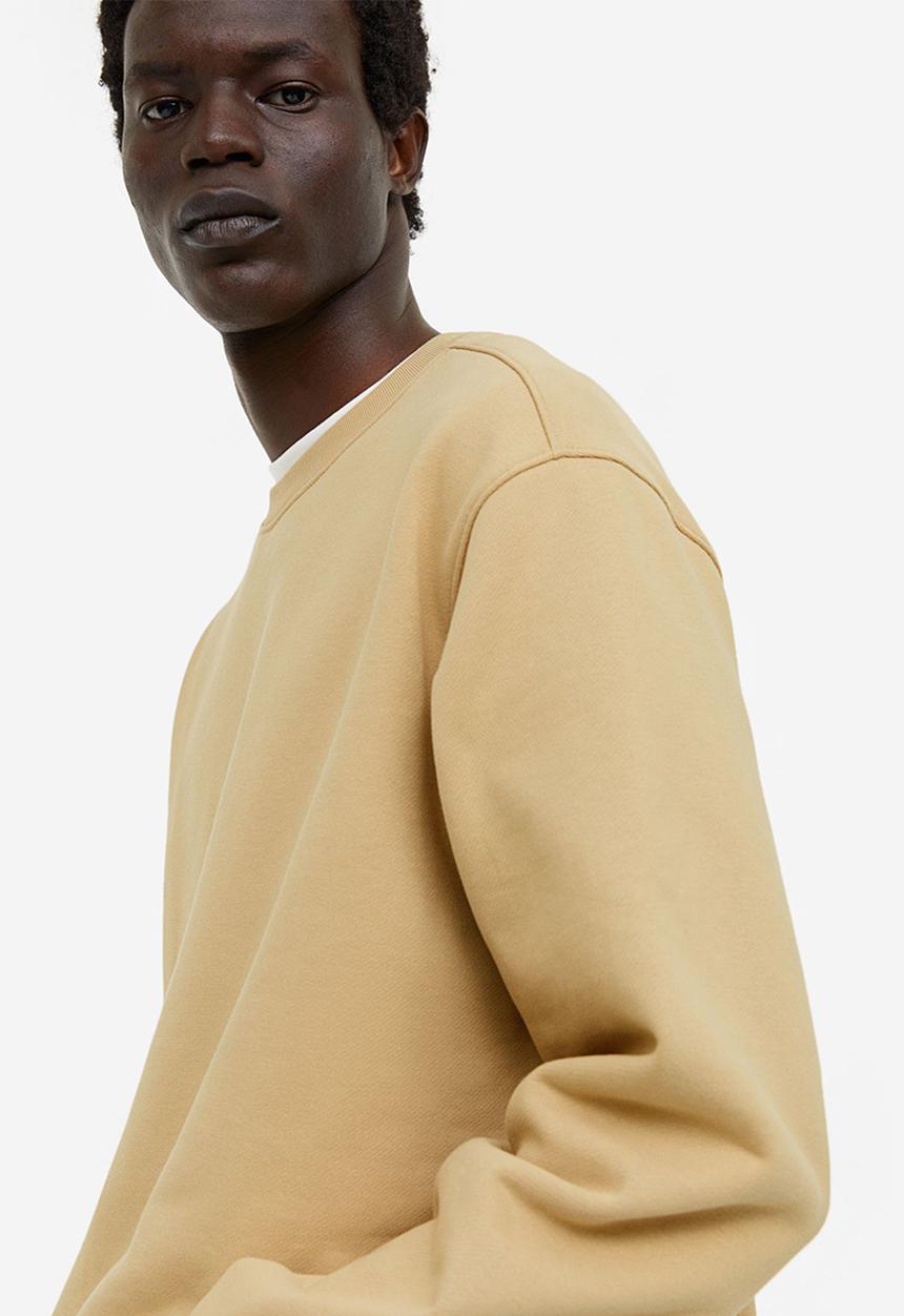 H&M - Essentials no 11: the sweatshirt - beige