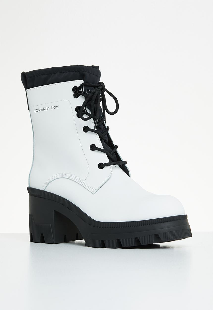 Calvin Klein - Chunky heeled boot laceup - bright white