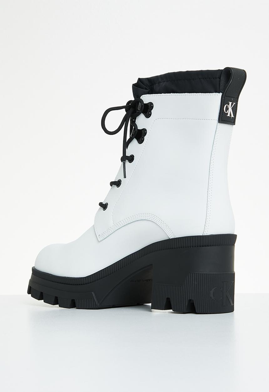 Calvin Klein - Chunky heeled boot laceup - bright white