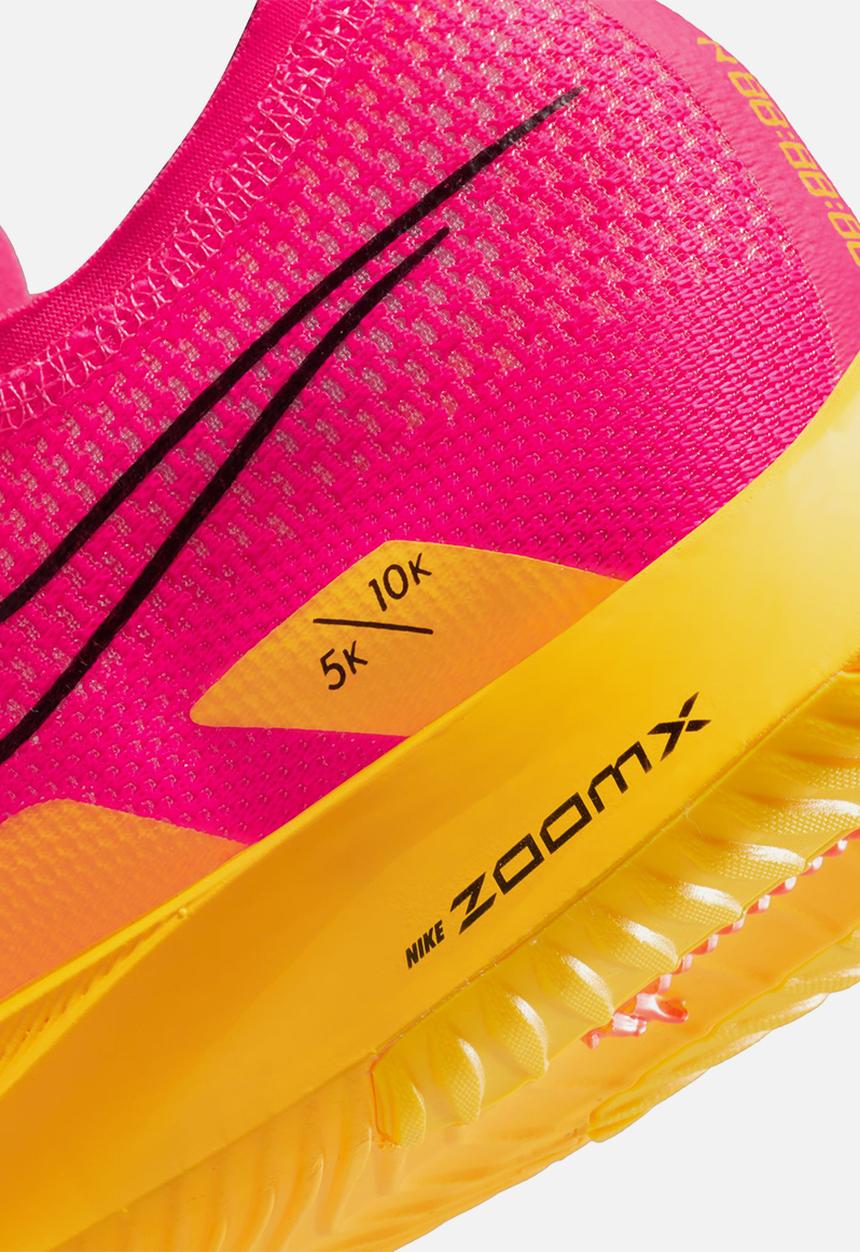 Nike - ZoomX Streakfly
