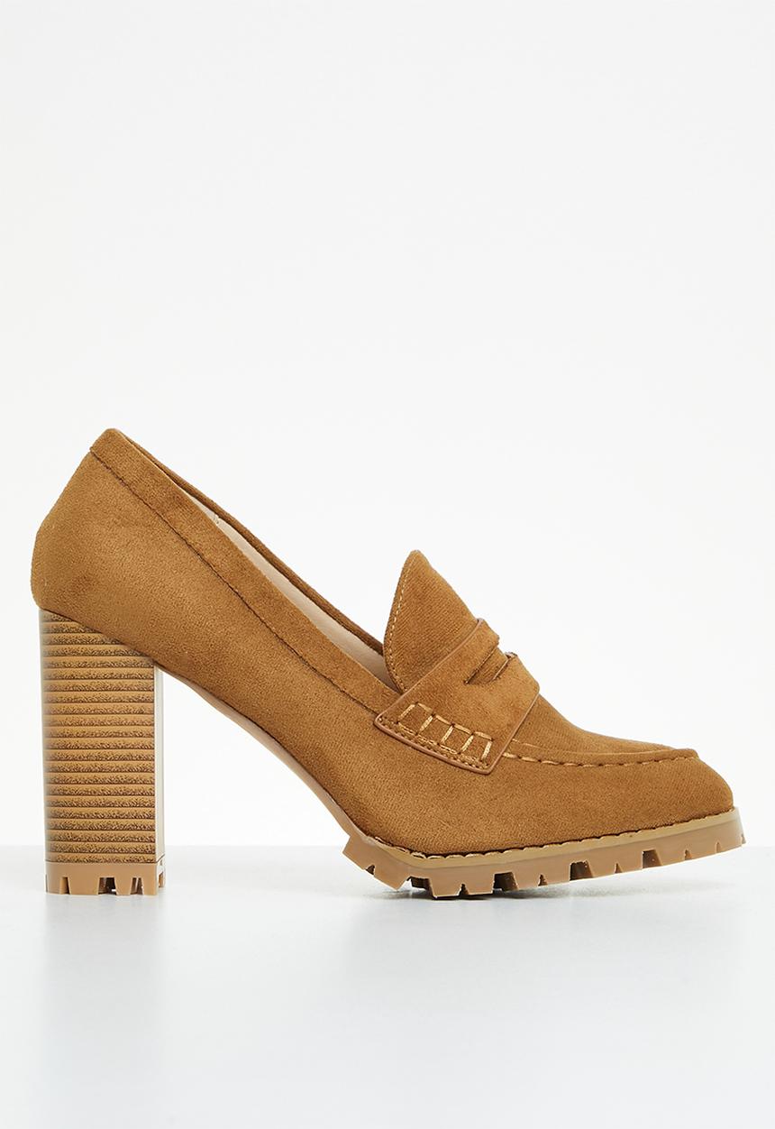 Superbalist - Winter court heel - tan