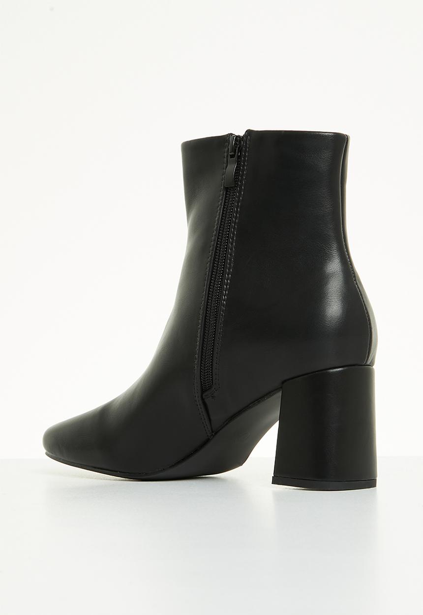 Superbalist - Nairobi ankle boot - black
