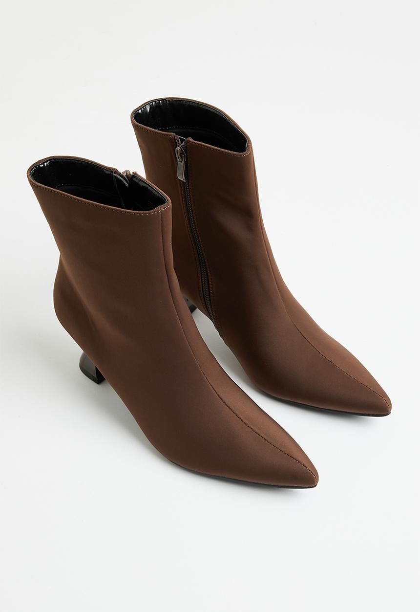 Superbalist - Ebele ankle boot - brown