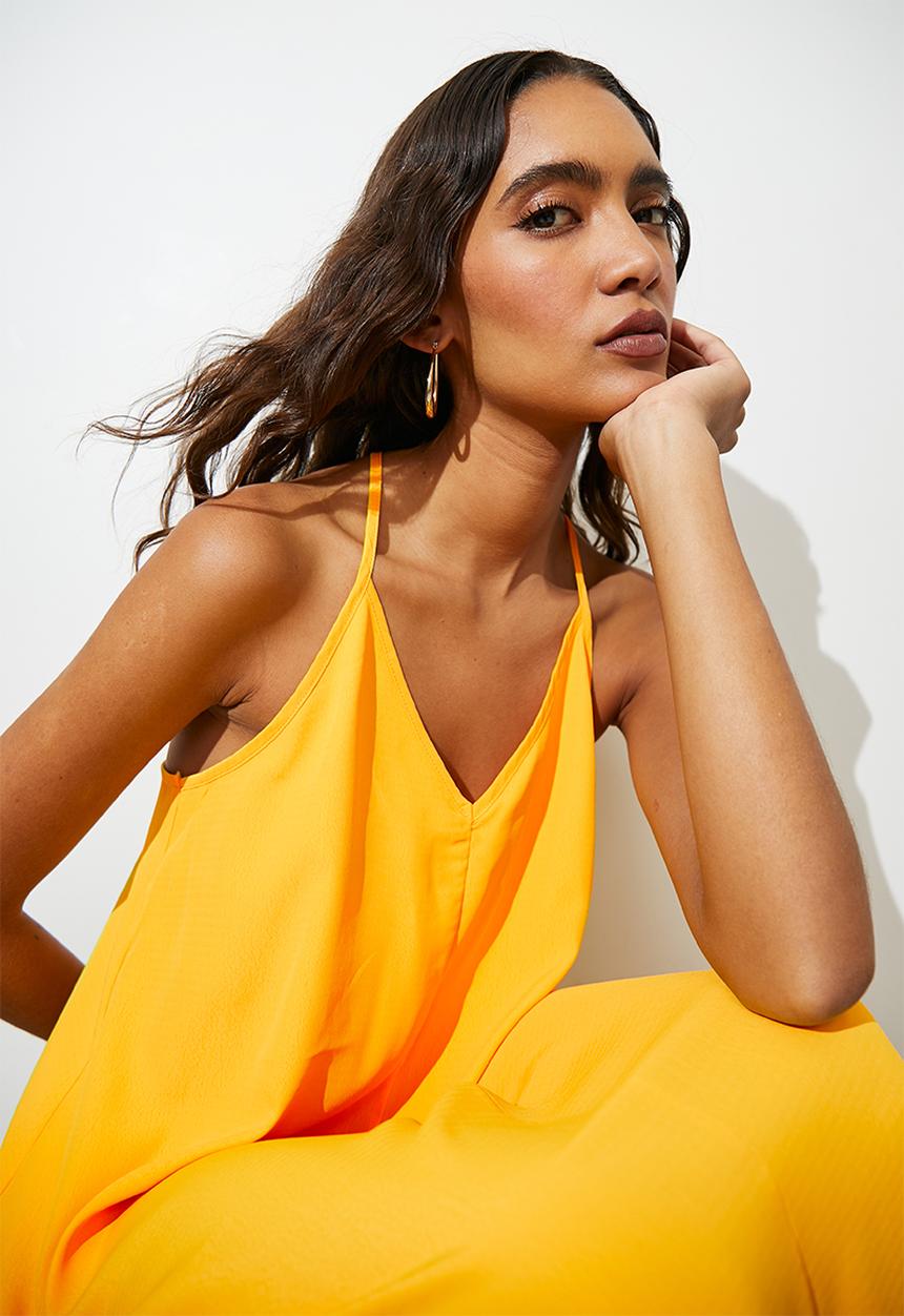 Superbalist - Back detail maxi dress - yellow 