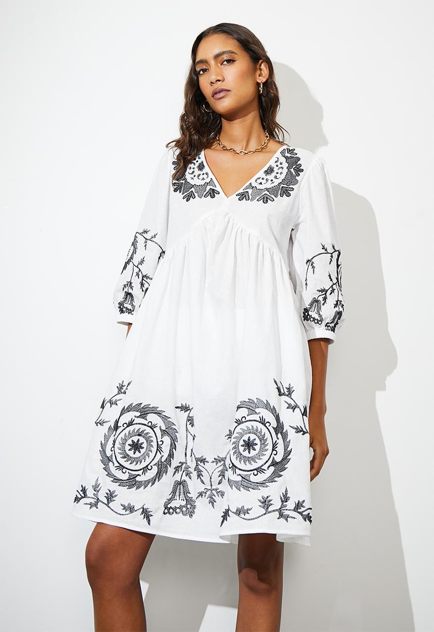 Superbalist - A-line boho dress midi - white