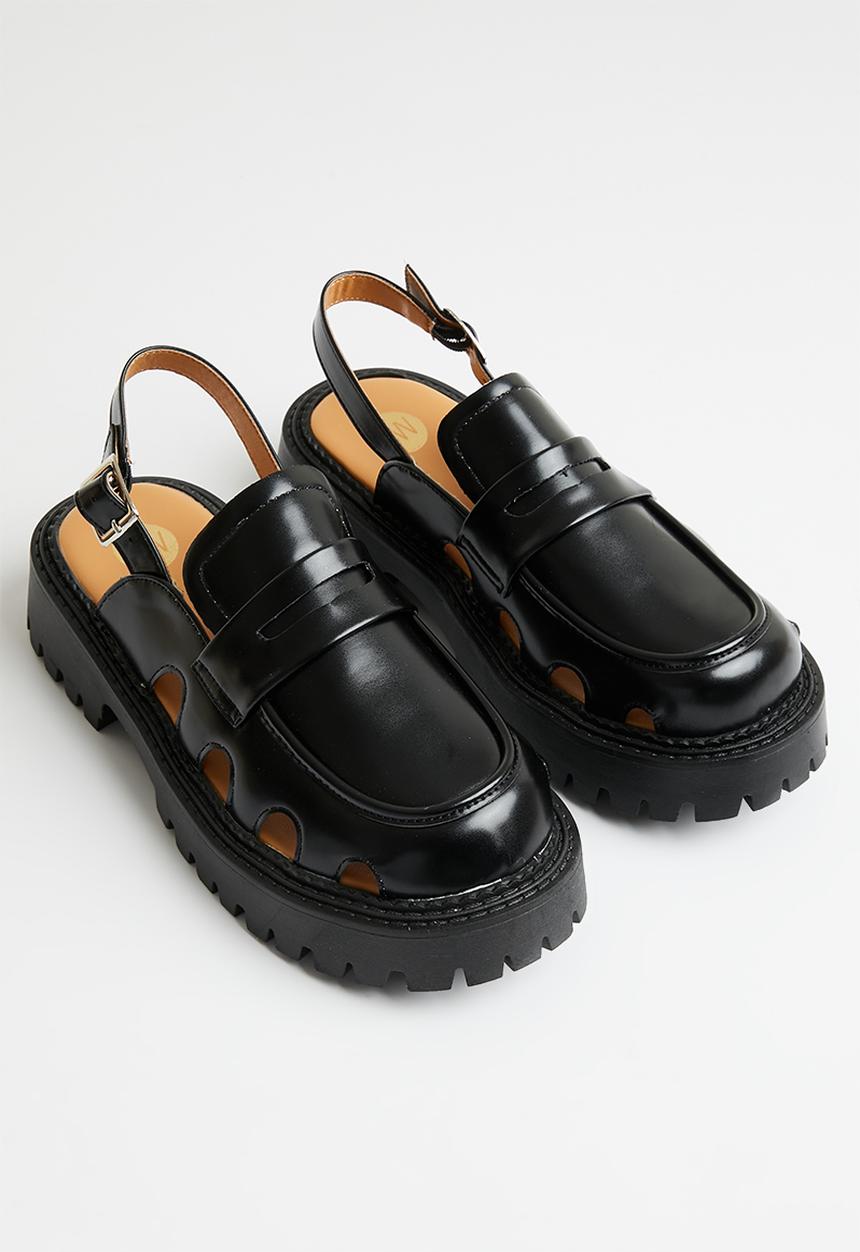 Footwork - Tassie flat shoe - black