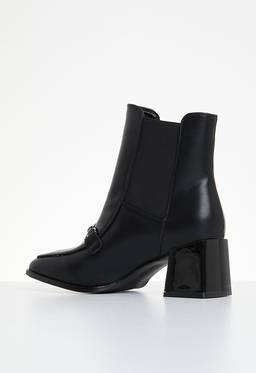 Footwork - Zeus ankle boot - black