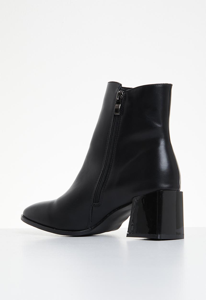 Footwork - Duks ankle boot - black