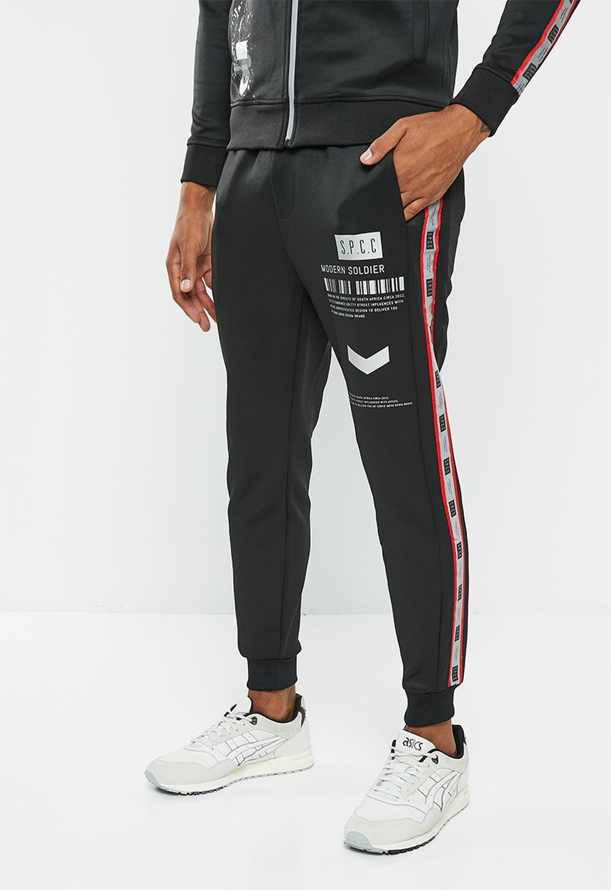 S.P.C.C - Corrin track pant  - black