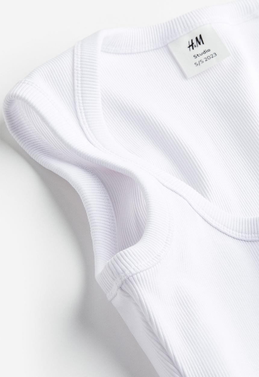 H&M - H&M Studio: Cropped vest top - white