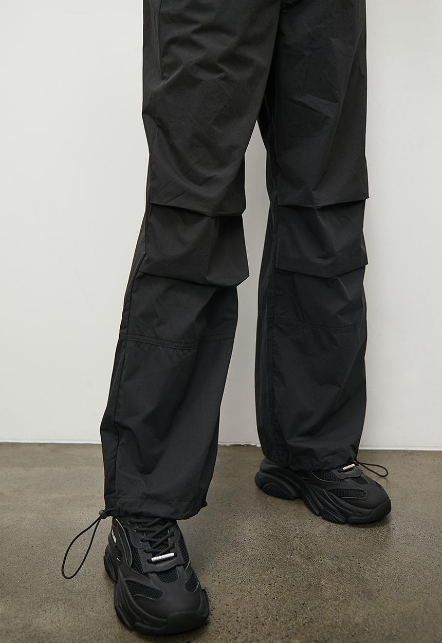 Blake - Parachute trouser - black