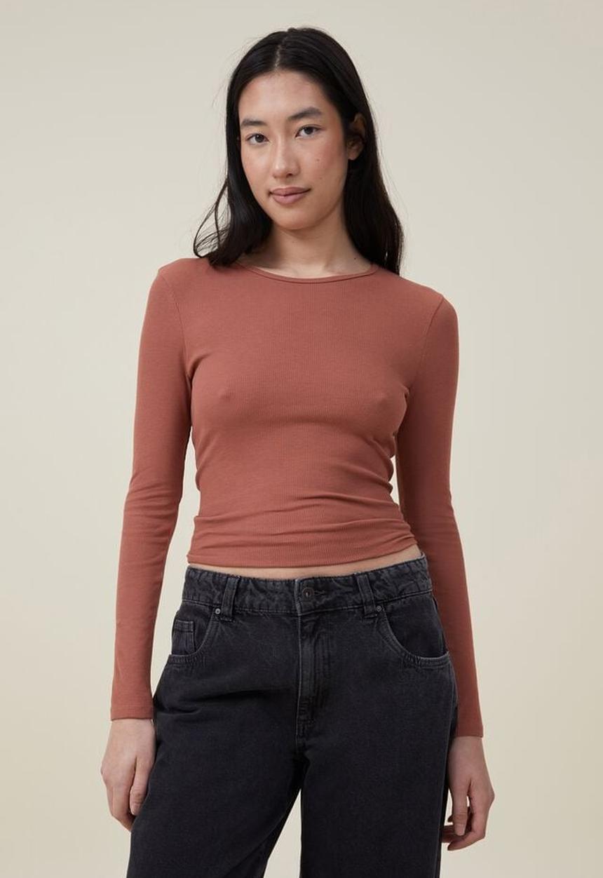 Cotton On - The one organic rib crew long sleeve top - clay brown
