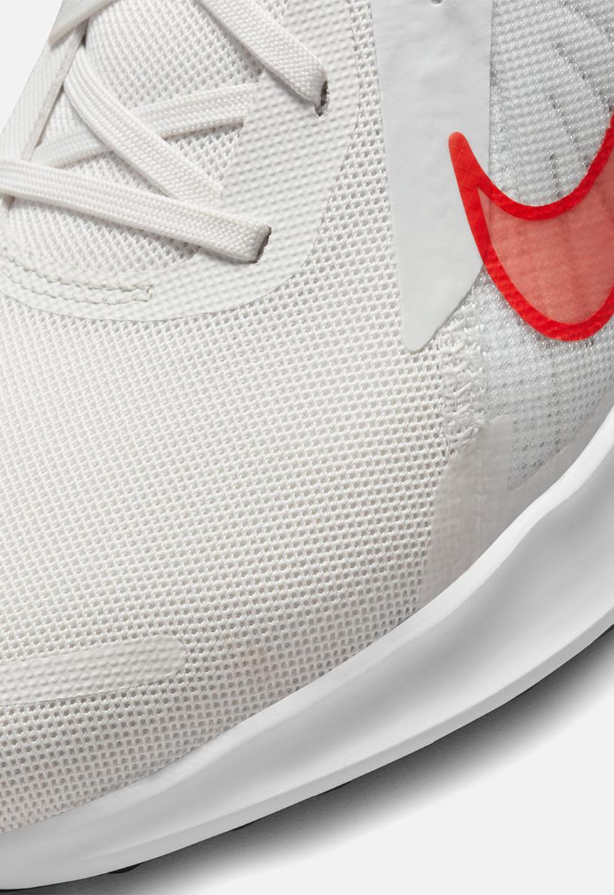 Nike - Quest 5
