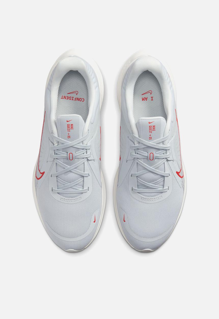 Nike - Nike Quest 5