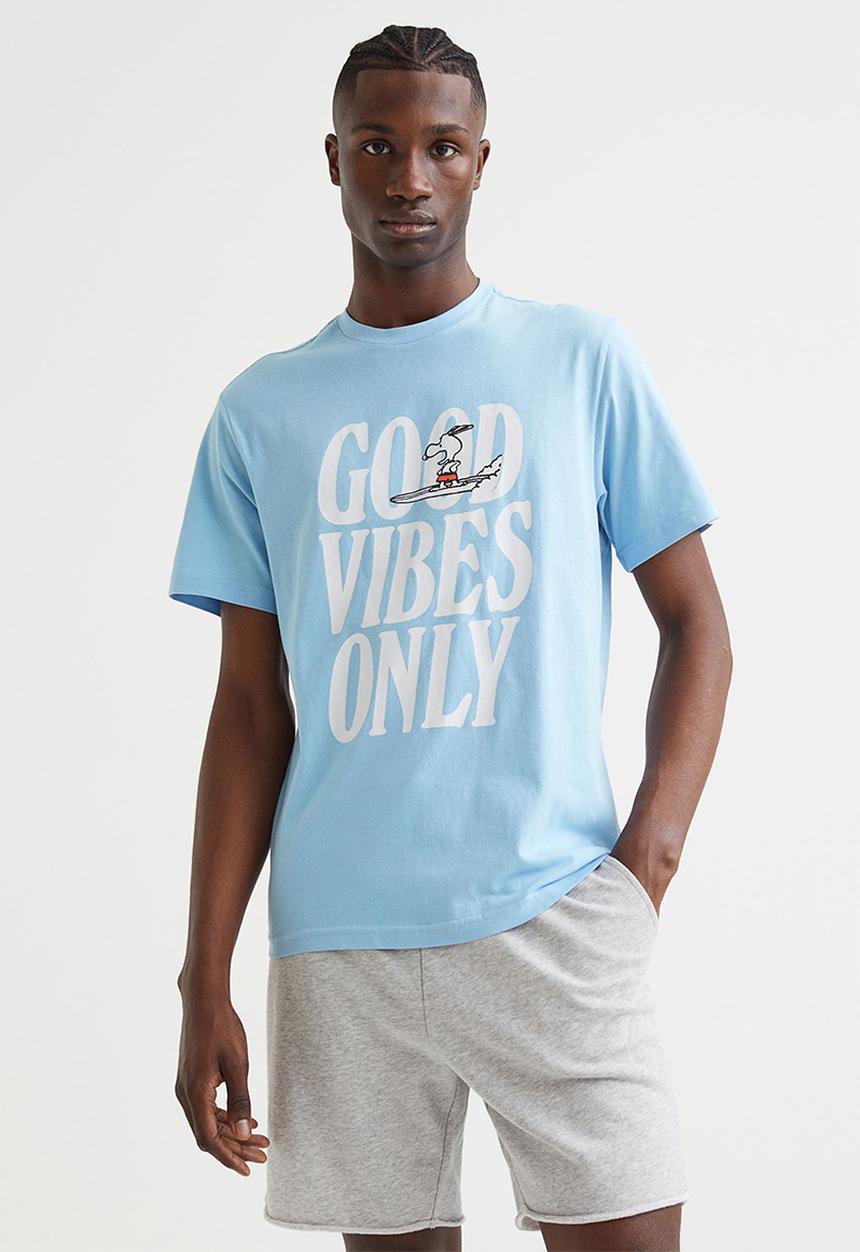 H&M - Regular fit T-shirt - light blue/snoopy