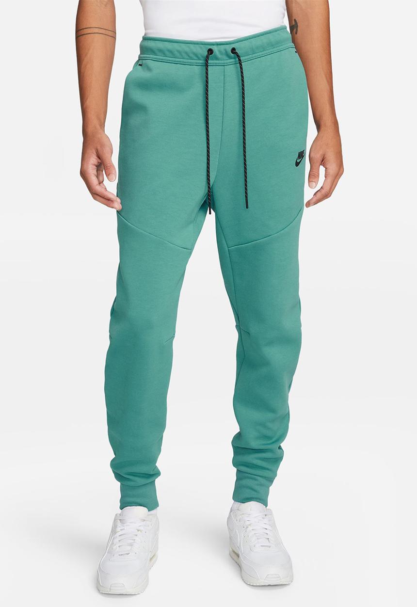 Nike - Nsw tch flc jggr - mineral teal/black