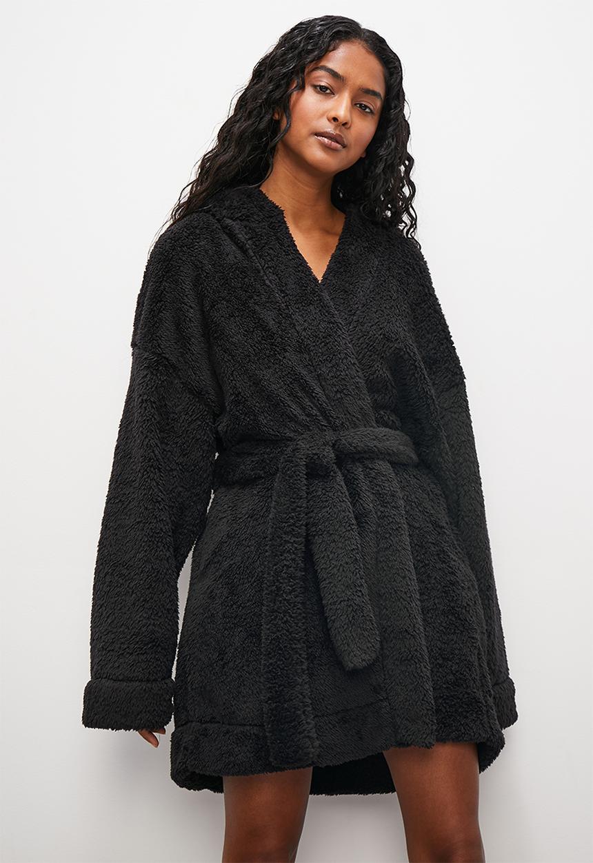 Superbalist - Plush short night gown - black