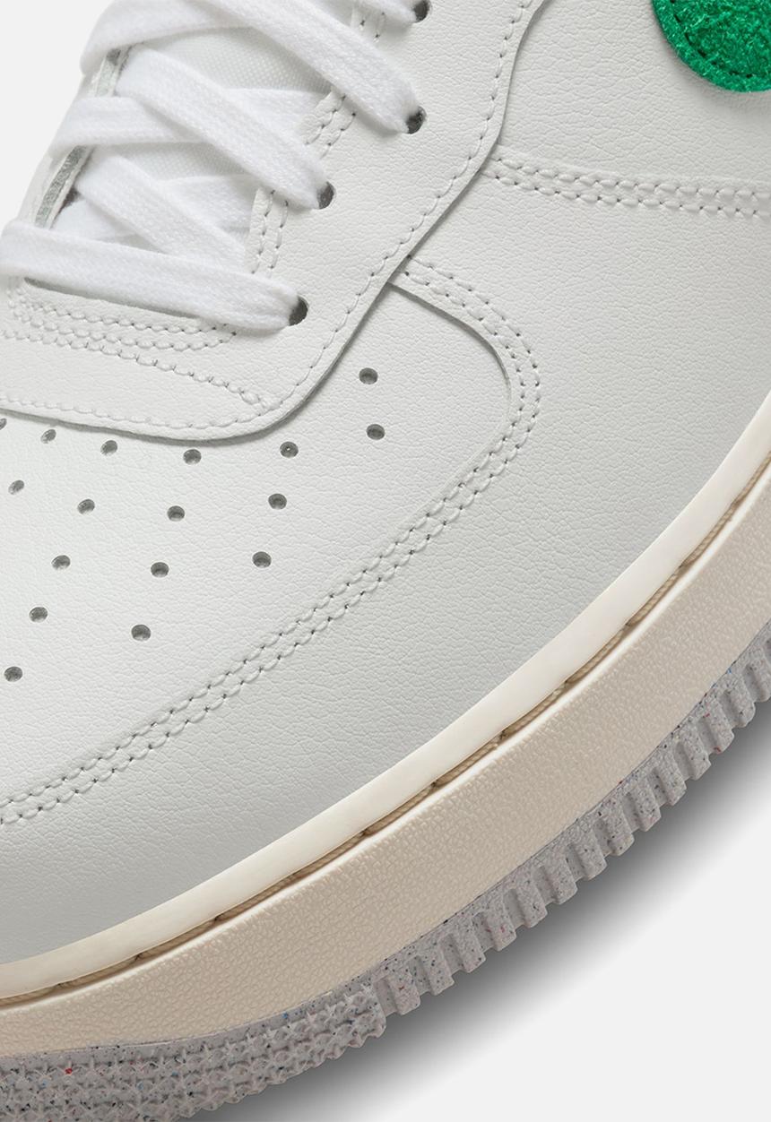 Nike - Air Force 1 '07