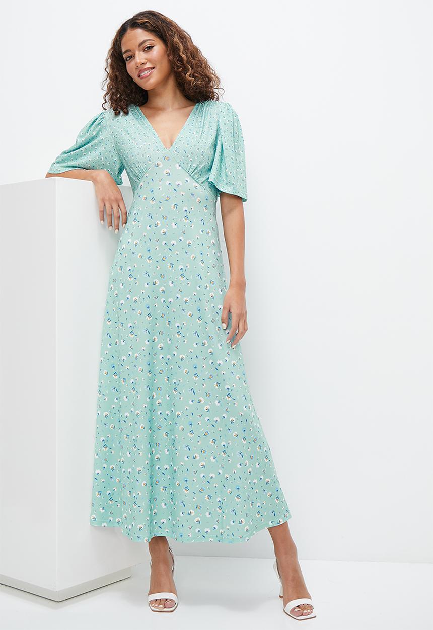 MILLA - Empire flutter sleeve maxi dress - blue ditsy
