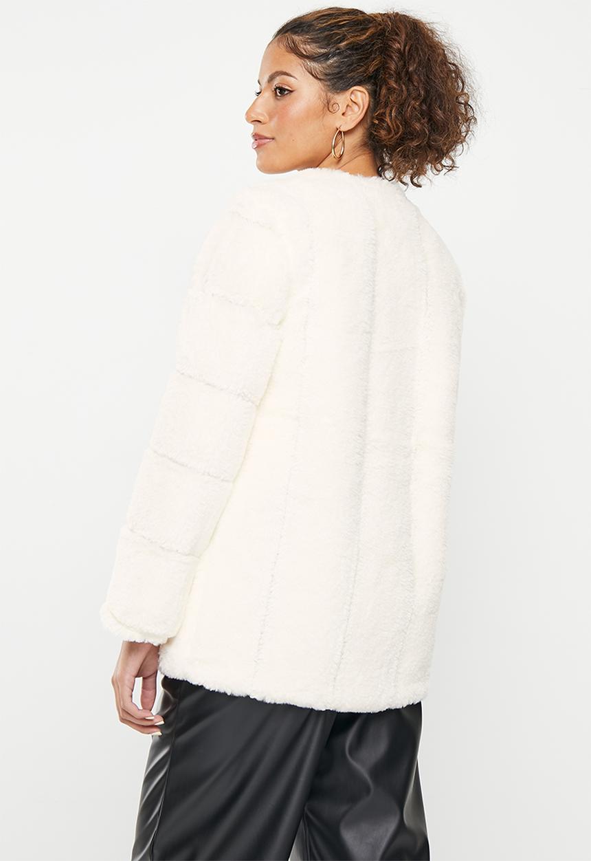 dailyfriday - Faux fur jacket - ecru