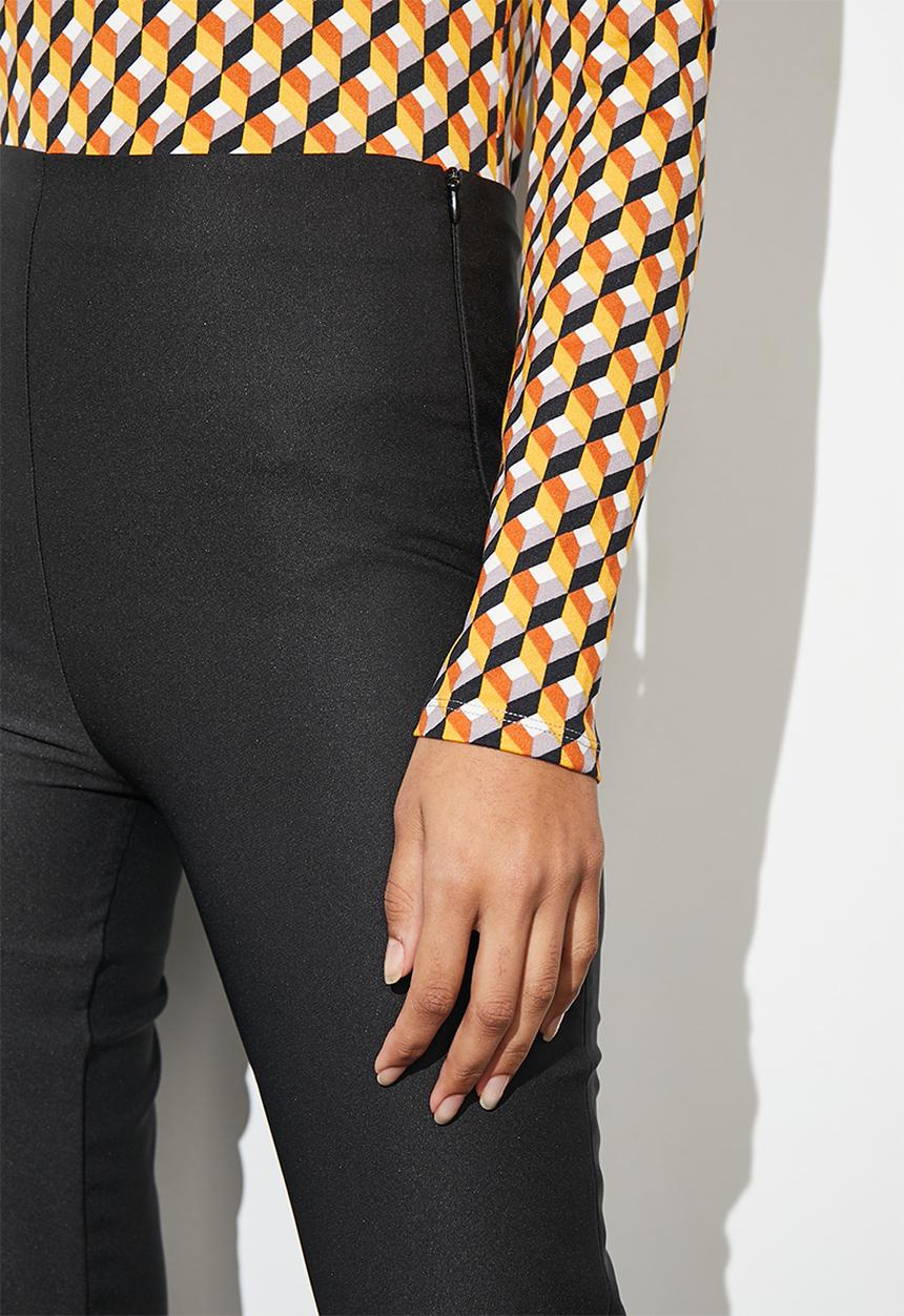 Superbalist - Side slit flare leg - black